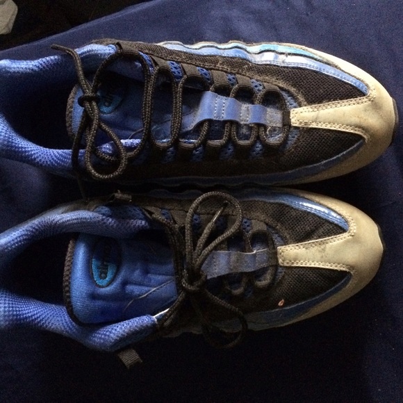 Nike air max shoes