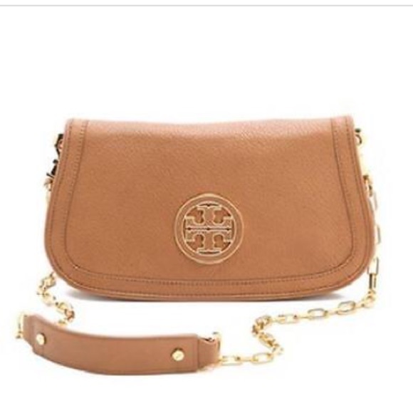 Tory Burch Amanda Logo Clutch