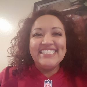 Meet your Posher, Claudia