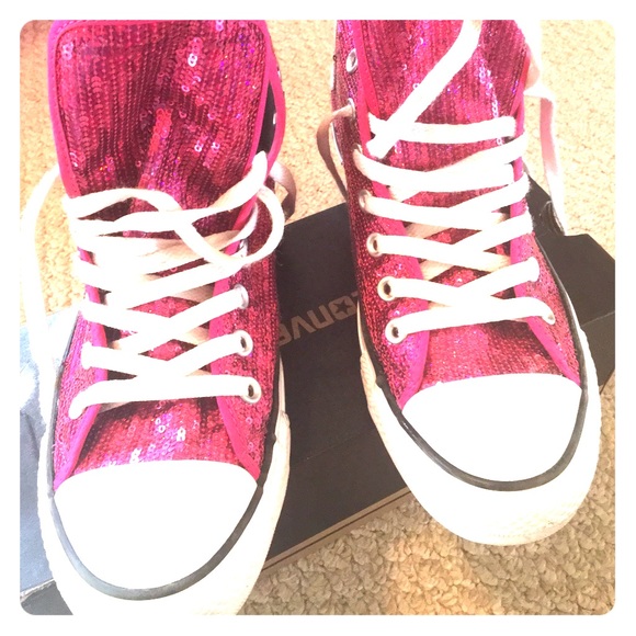 🔥Pink Sequined Converse All-Star