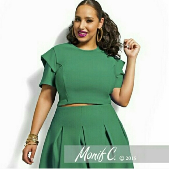 **SOLD** Skirt and Mid Shirt Set - Picture 2 of 2