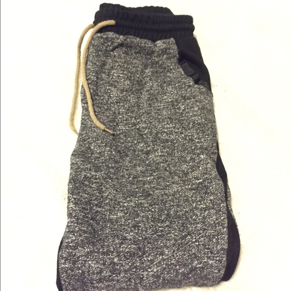 Sweatpants - Picture 2 of 4