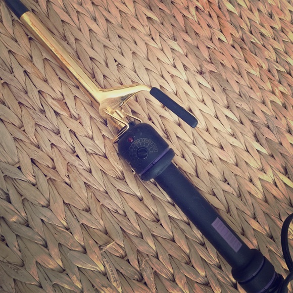 Hot tools kinky curling iron