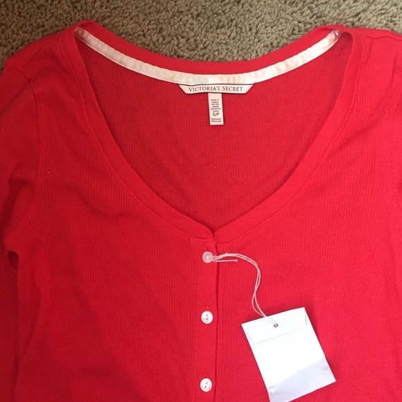 NWOT Victoria's Secret Henley