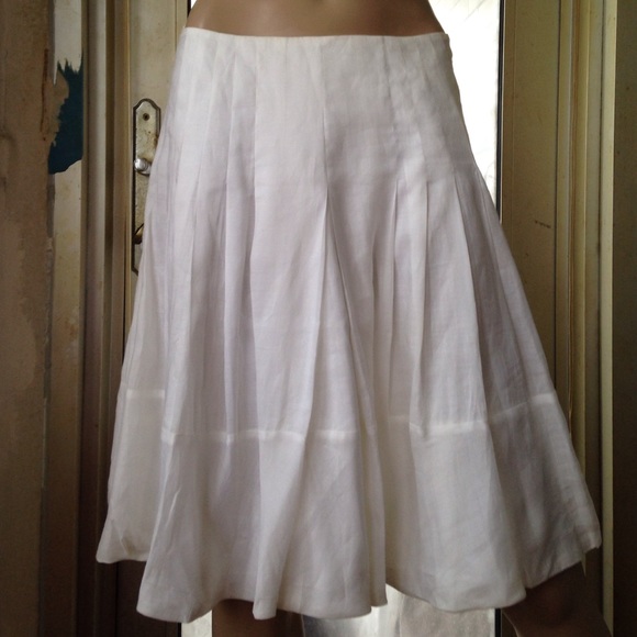 PRADA SKIRT (NEVER WORN) - Picture 1 of 3