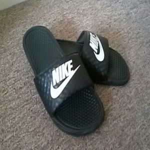 Nike slides