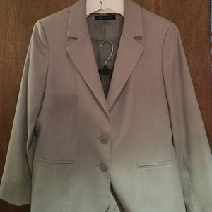 Anne Klein size 16 suit