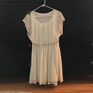 Lush white party dress