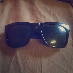 Black sunglasses
