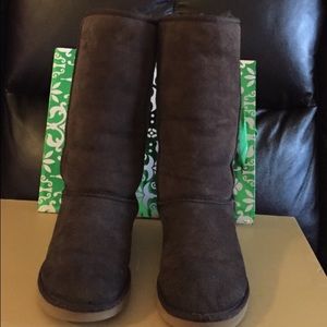 Chocolate Brown Ugg boots