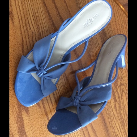 Blue sandals, 3 inch heel
