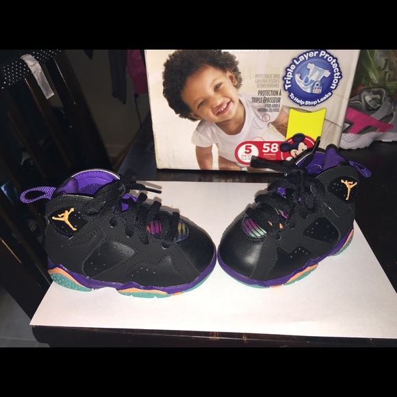 Jordan Retro 7's