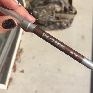 Urban Decay 24/7 Glide on Eye Pencil in Mugshot