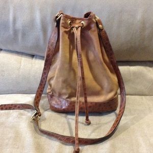Leather handbag
