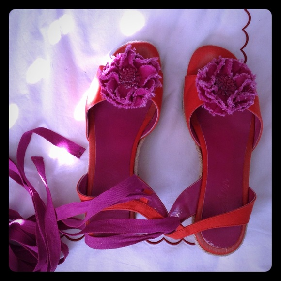 Boden Espadrilles in hot pink and orange