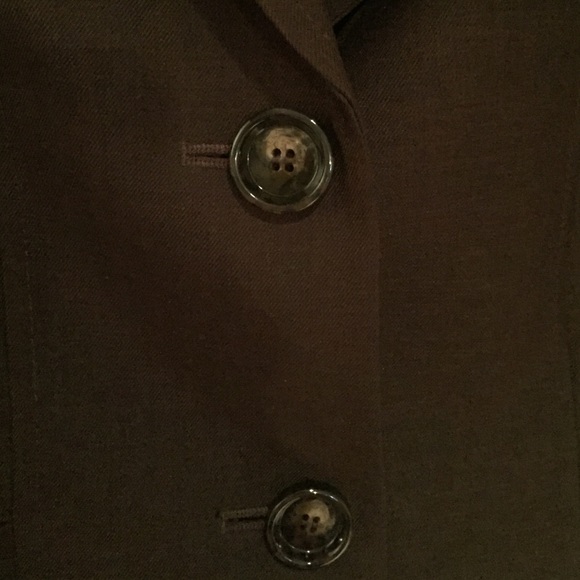 Kasper suit. - Picture 3 of 4