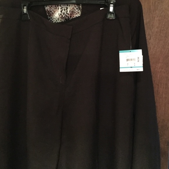 Kasper suit. - Picture 4 of 4