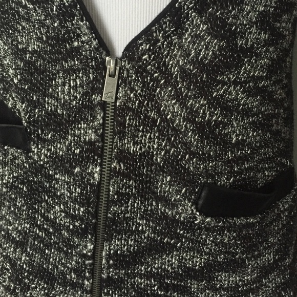 Vince Camuto Cardigan - Picture 3 of 4