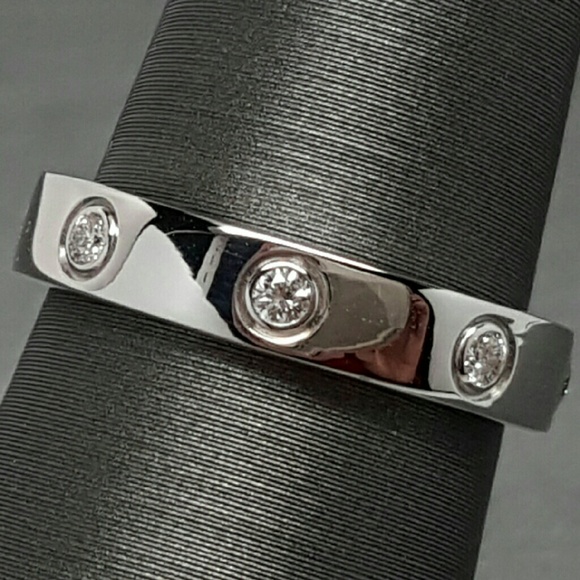 Cartier Love Ring Full Diamonds 18k White Gold w/B - Picture 2 of 4