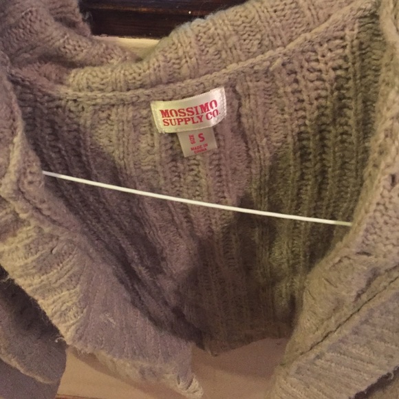 Sweater - Picture 2 of 3