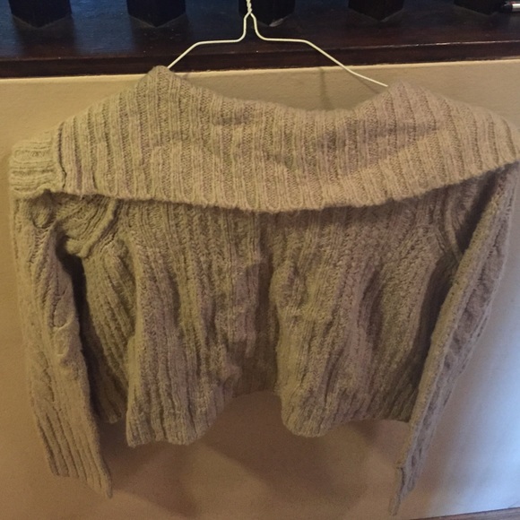 Sweater - Picture 3 of 3