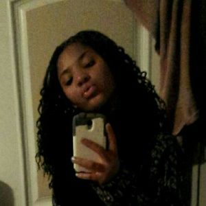 Meet your Posher, Muriel