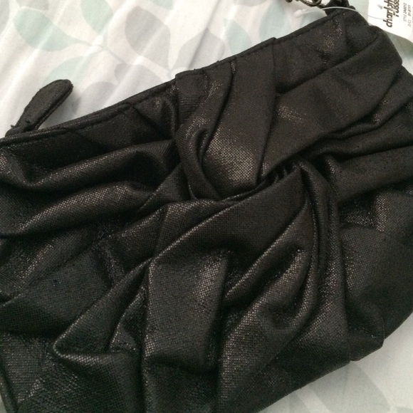 Shiny Black Shoulder Bag - Picture 2 of 3