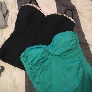 Bundle tankini tops L only black available!!!!