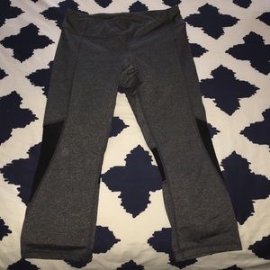 GapFit Activewear Crop Pant