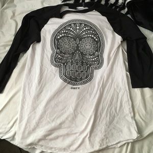 Obey tshirt