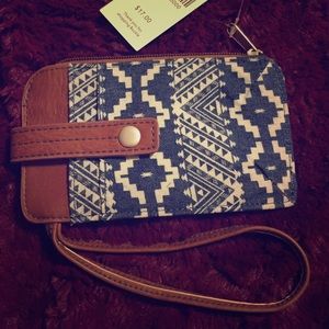 Aztec themed clutch wallet blue & white  Buckle