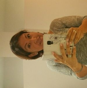 Meet your Posher, Dolores