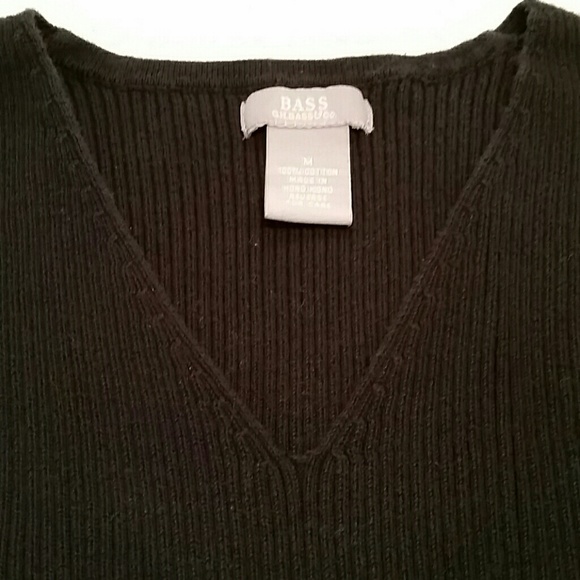 Bass Black Ribbed V-Neck Sweater - Picture 2 of 4