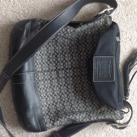 Authentic Coach bag - Picture 3 of 3