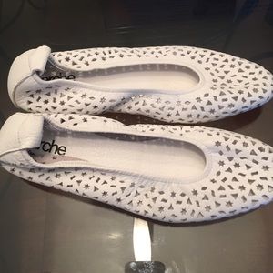 Arche ballet flats- Lilly perforated stretch colr