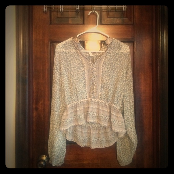 Free People Tops - Free people blouse❗️PRICE DROP❗️