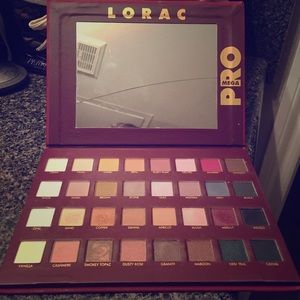Lorac Mega Pro Palette barely used!✨