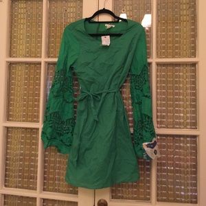 Red Dress Boutique Esley Large Lace Dress NWT