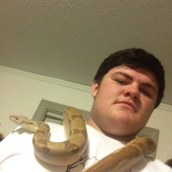 Meet your Posher, Sean - Picture 1 of 1