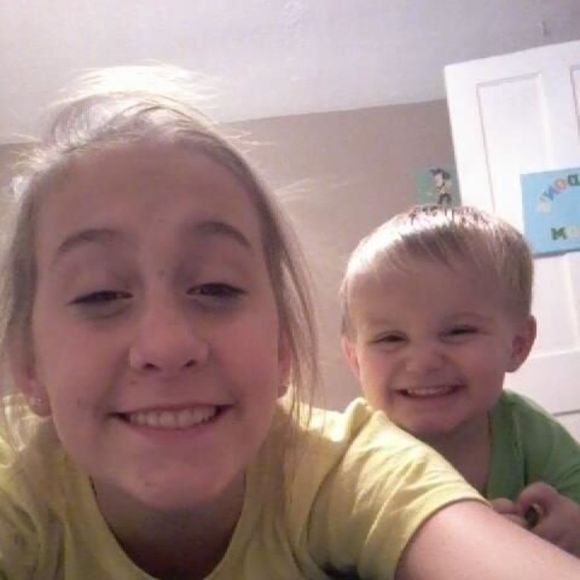 Meet your Posher, Lee - Picture 1 of 1