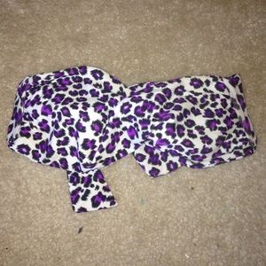 Strapless swimsuit top