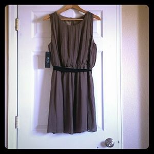 Beautiful cocktail dress with black tie detail