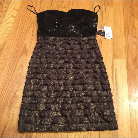 Forever 21 Metallic/Sequin Dress