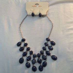 Sophia & Kate statement necklace and earring set