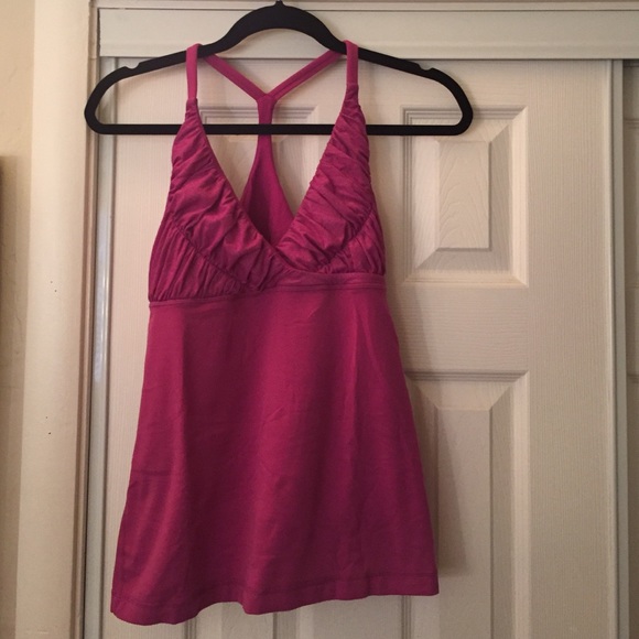 Barely worn lululemon tank