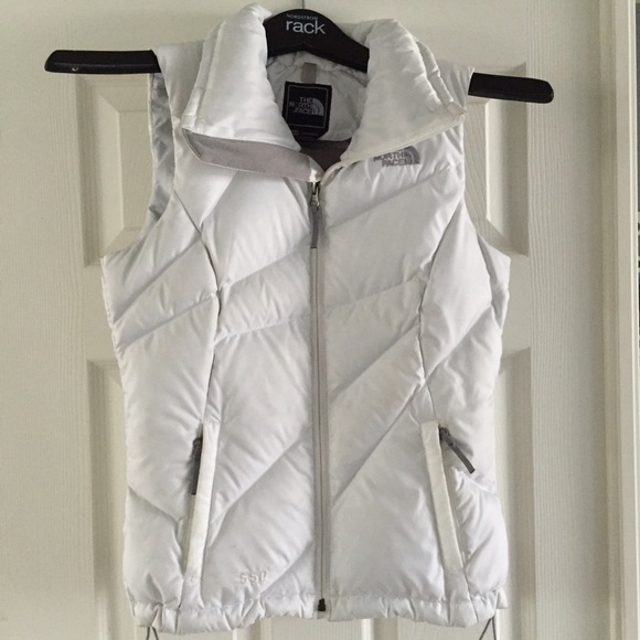 The North Face Jackets & Blazers - ⭐️The North Face Vest