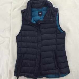 Gap puffer vest