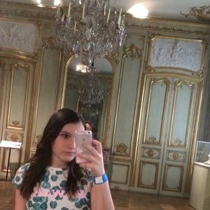 Meet your Posher, Karis