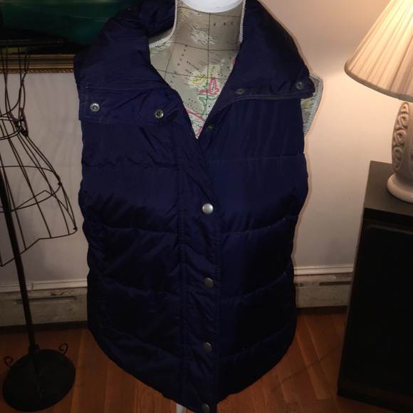 Old Navy Jackets & Blazers - Old Navy navy blue puffer vest