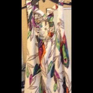 Multicolor white base with floers